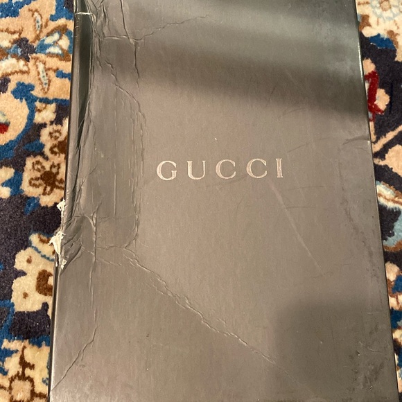 Gucci shoes - Picture 2 of 8